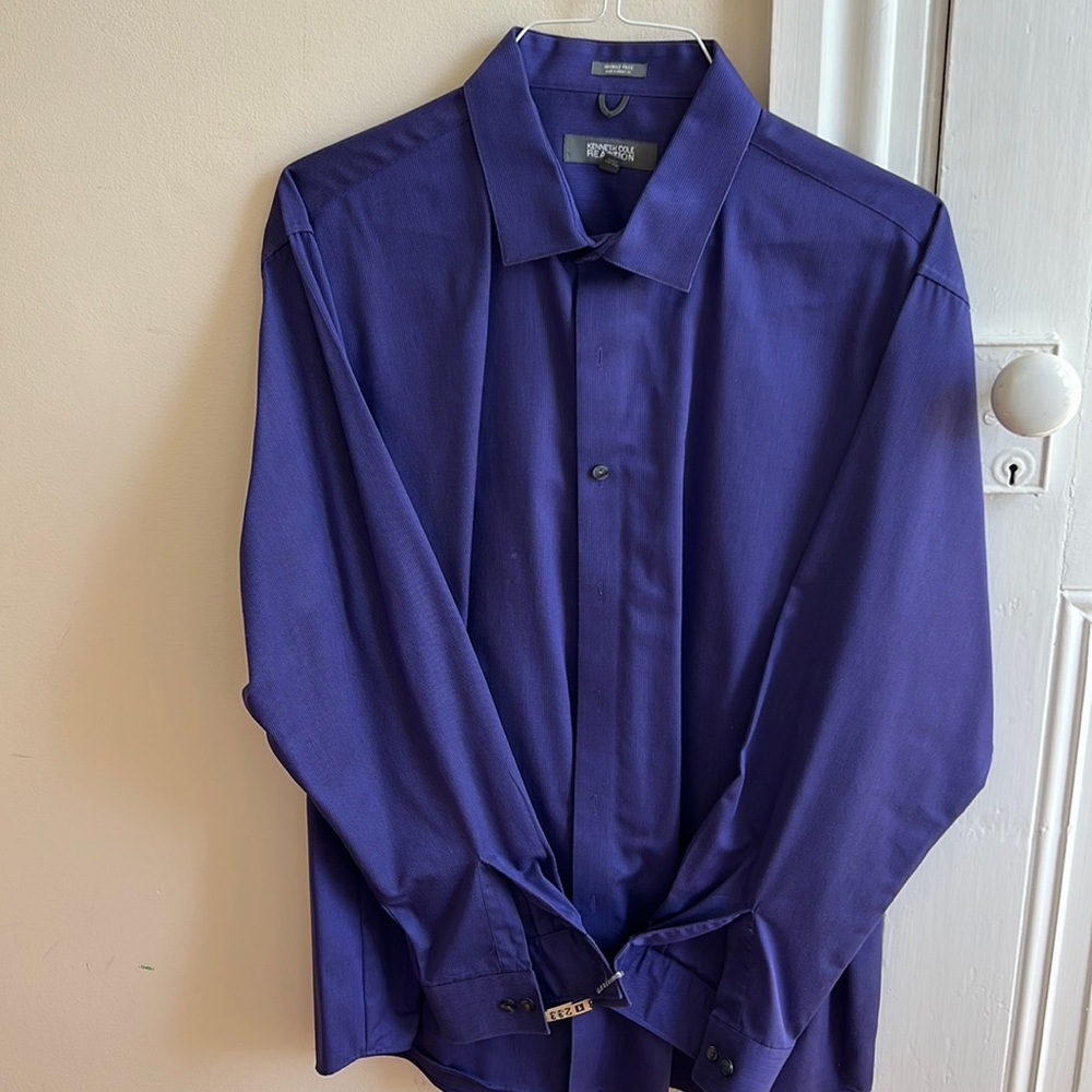Mens dress shirt.  XXL 18. Purple. Worn once